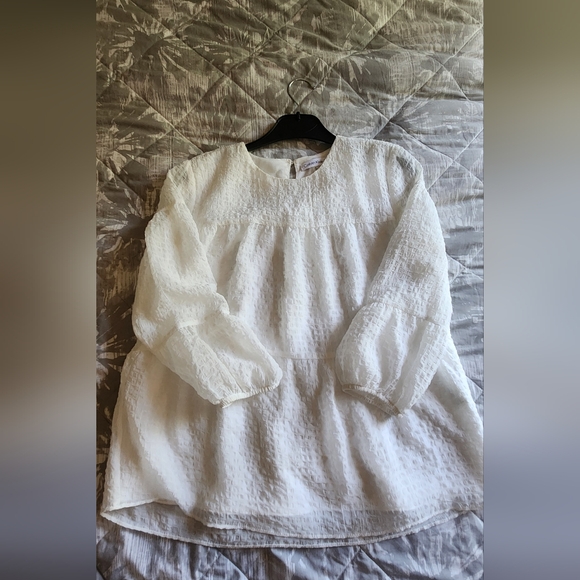 Top by Calvin Klein - Picture 4 of 4